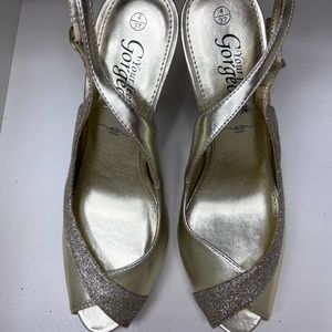 Wedding shoes! Size 35 size 37 (4UK). Gold vegan leather stiletto slingback.
